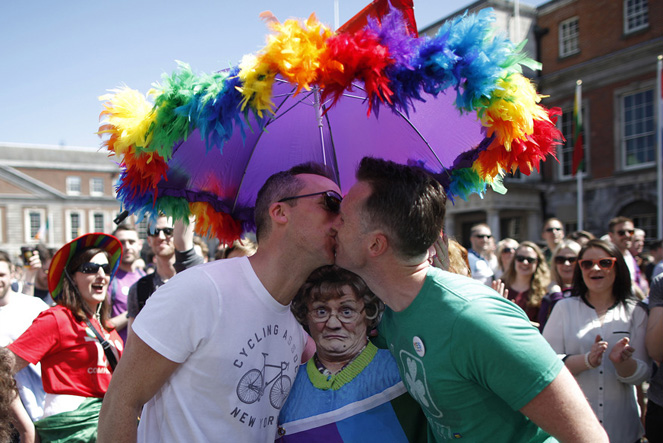 Ja zur Homo-Ehe: In Dublin wird gefeiert. (Bild: Keystone)