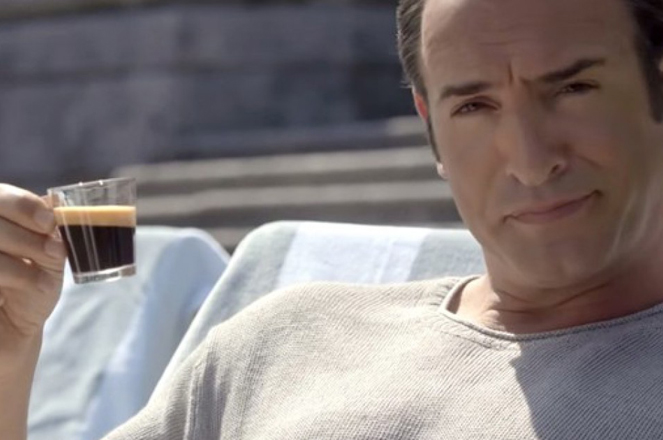 Jean Dujardin im Nespresso-Werbespot. (Screenshot)