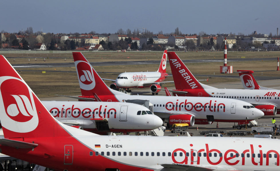 Aktien zum Schnäppchenpreis: Die Air Berlin steht vor einem Schuldenberg. Foto: Getty