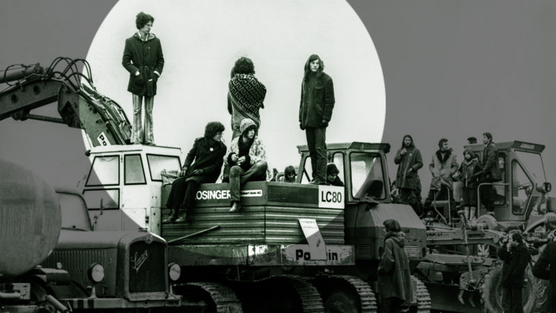 1975 brach der innerlinke AKW-Konflikt aus: Mehrere hundert Leute der Gewaltfreien Aktion Kaiseraugst besetzen am 1. April das Baugelände des geplanten Atomkraftwerks im Kanton Aargau. Foto: Keystone