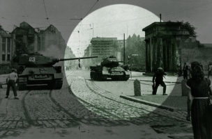 Der 17. Juni 1953: Sowjetische Panzer fahren auf dem Potsdamer Platz in Berlin auf. Foto: Ullstein Bild, Getty Images