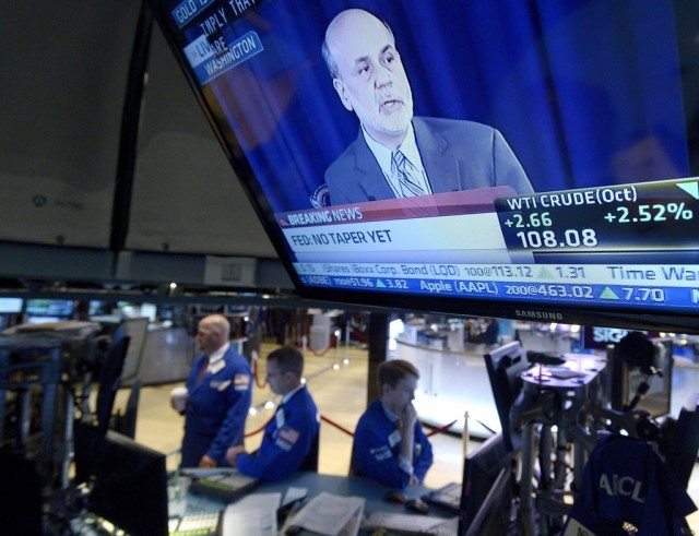 Übertragung einer Rede von Fed-Chef Bernanke in der New Yorker Börse, 18. September 2013. (Keystone/ Justin Lane)