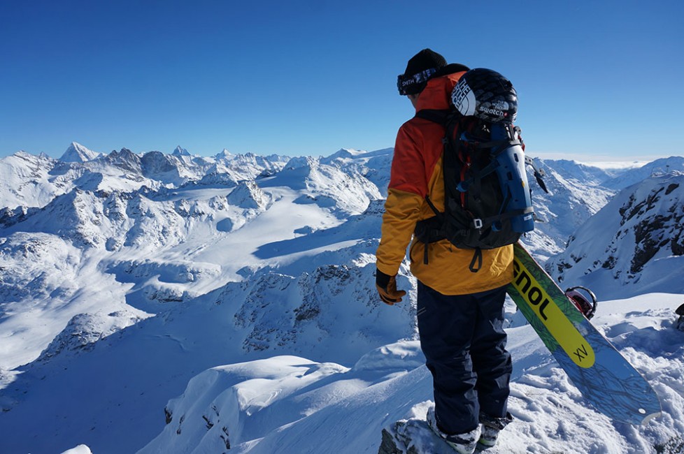 Das Xtreme Verbier startete einst als reiner Snowboardcontest, heute dominieren die Skifahrer: Xavier de le Rue ist der letzte grosse Snowboarder der Freeride World Tour. (Foto: Swatch)