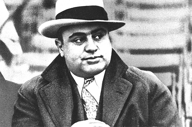 So stellen wir uns die Zürcher Clubbesitzer vor: Al Capone.