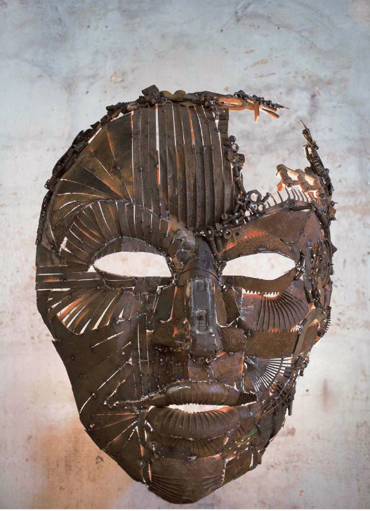 Über zwei Meter hoch: Die Skulptur «The Face» (2011) des Basler Künstlerkollektivs Cicolupo.