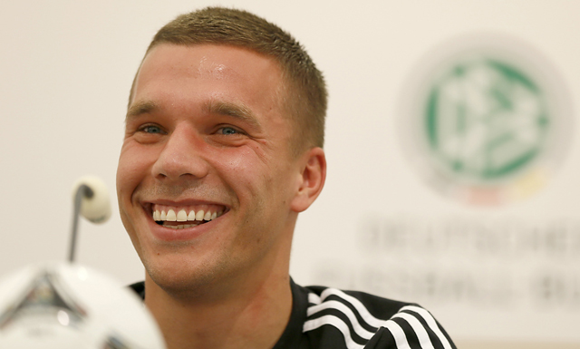 Ein Lachen, das Berge versetzen kann: Lukas Podolski, guter Geist der deutschen Nationalmannschaft.