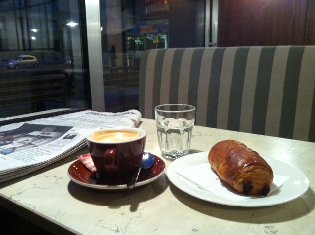 Morgens um sieben im … Café Lang
