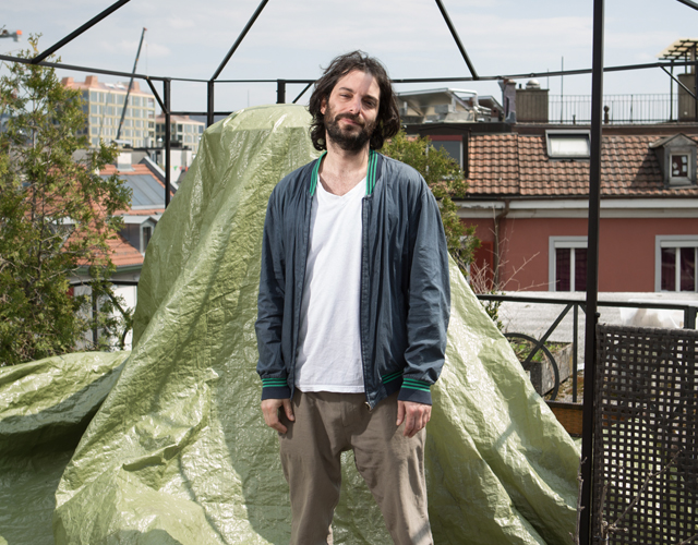 Über den Dächern von Zürich: DJ Kalabrese steht David Sarasin Red und Antwort.