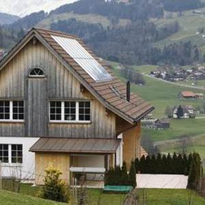 Bauspar-Initiative: Ein nach Minergie-Standard gebautes Einfamilienhaus im Kanton St. Gallen. (Keystone)