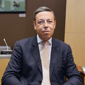 Pierre Condamin-Gerbier in der französischen Nationalversammlung, wo in der Affäre Cauzac aussagte, 3. Juli 2013. (AFP/Bertrand Guay)