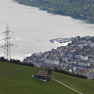 Moins de Schwyz, plus de Suisse