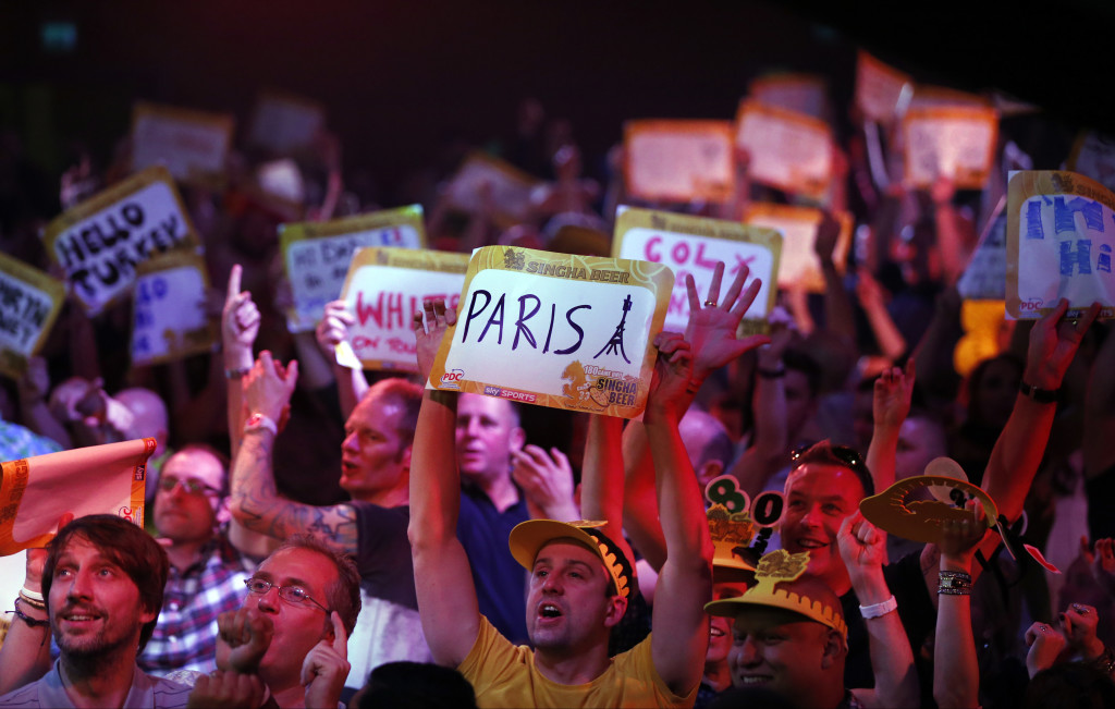 Darts - SINGHA Beer Grand Slam of Darts - Wolverhampton Civic Hall - 14/11/15 Darts fans with a message after the Paris attacks Mandatory Credit: Action Images / Andrew Boyers Livepic EDITORIAL USE ONLY. - RTS72MN
