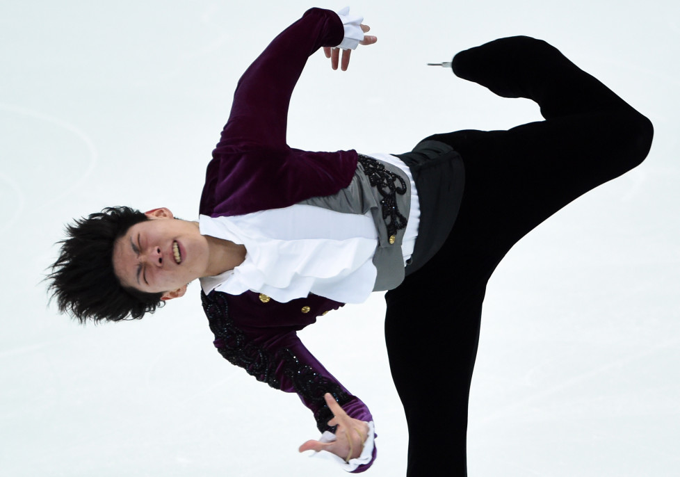 Keiji Tanaka of Japan performs during the men's singles free skating at the ISU Grand Prix figure skating NHK Trophy in Nagano on November 28, 2015. AFP PHOTO / TOSHIFUMI KITAMURA / AFP / TOSHIFUMI KITAMURA