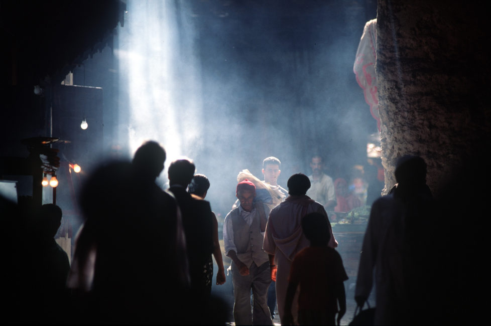 (AUSTRALIA & NEW ZEALAND OUT) Human life in motion: the Marrakech souq, 22 October 1998. (Photo by Fairfax Media via Getty Images)