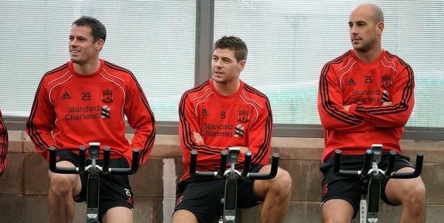 Three captains: Carragher – Gerrard – Reina (top bloke)